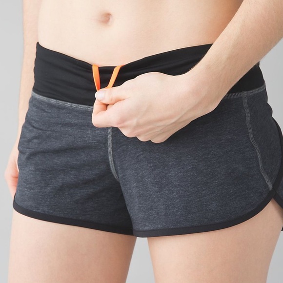 NWT! Rare Lululemon Speed Short Heathered Black - Picture 8 of 8